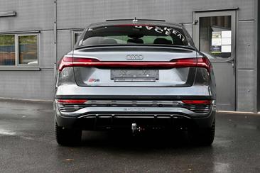 Audi Q8 E-tron E-tron 55 Quattro 300 KW — photo 8