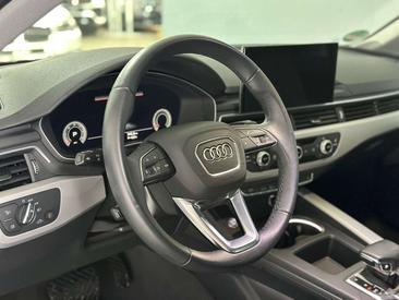 Audi A4 Avant 40 TDI — photo 2