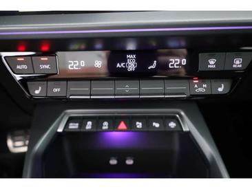 Audi S3 Sportback TFSI — photo 11