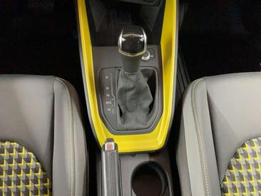 Audi A1 Sportback 40 TFSI — photo 13