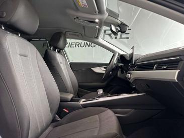 Audi A4 Avant 40 TDI — photo 7