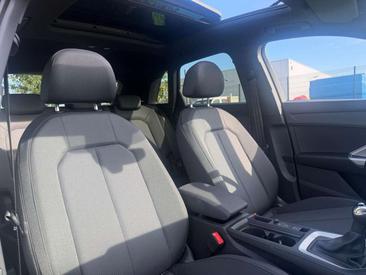 Audi Q3 35 TFSI — photo 8