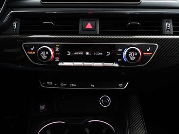 Audi RS5 — photo 13
