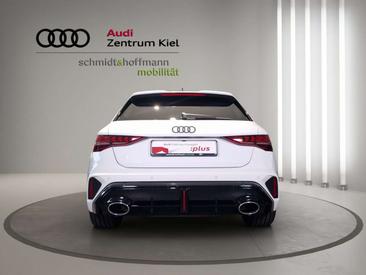 Audi RS3 Sportback — photo 5