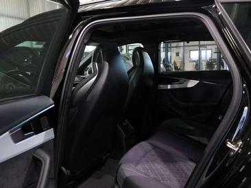Audi A4 Avant 40 TDI — photo 15