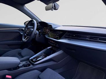 Audi A3 Sportback 45 TFSI E — photo 9