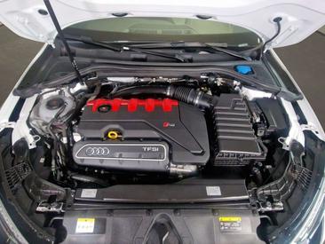Audi RS3 Sportback — photo 18