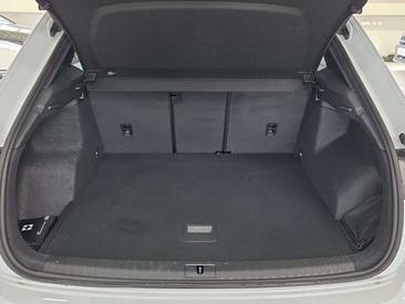 Audi Q3 35 TDI — photo 14