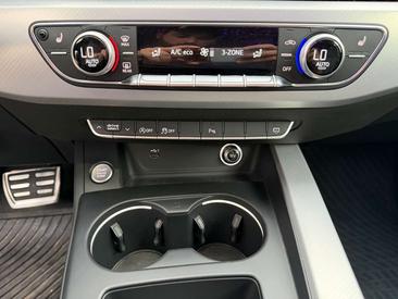 Audi A4 35 TFSI — photo 19