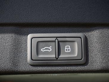 Audi A6 Avant E-hybrid Quattro — photo 22