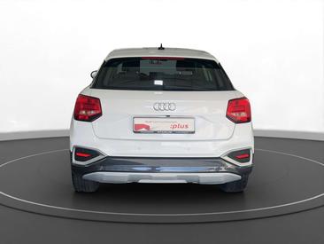 Audi Q2 35 TDI — photo 6