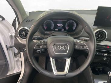 Audi Q2 35 TDI — photo 9