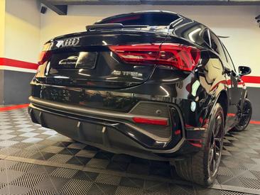 Audi Q3 35 TDI — photo 20