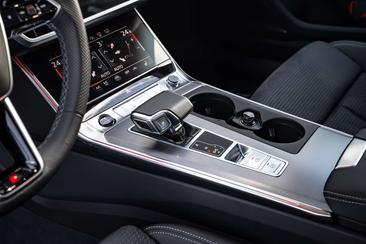 Audi A6 Avant TFSI E 55 E Quattro — photo 12