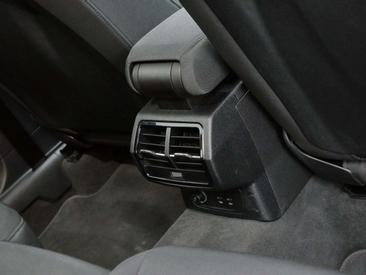 Audi Q3 35 TDI — photo 15