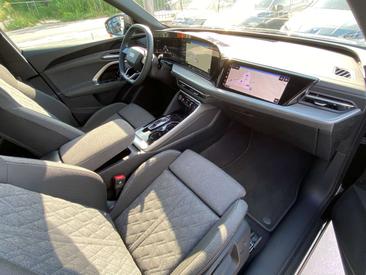 Audi Q5 TFSI — photo 6