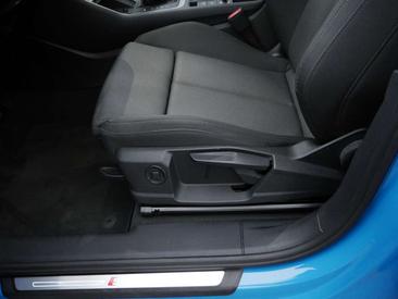 Audi Q3 35 TDI — photo 19