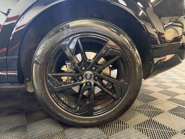 Audi Q3 35 TDI — photo 40