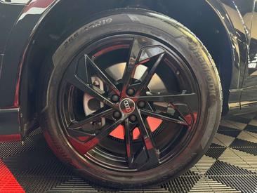 Audi Q3 35 TDI — photo 41