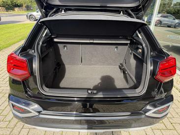 Audi Q2 35 TFSI — photo 10