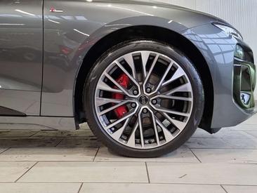 Audi A6 — photo 6