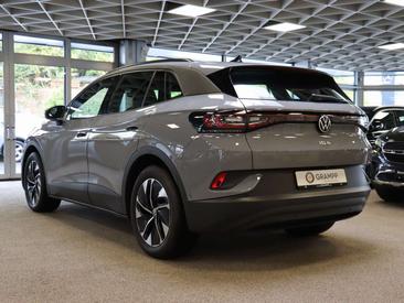 Volkswagen ID.4 Pro — photo 5