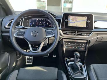 Volkswagen T-Roc 1.5 TSI — photo 13