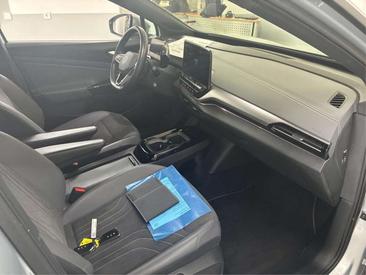 Volkswagen ID.4 Pro S — photo 6