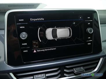 Volkswagen T-Roc 1.5 TSI — photo 8