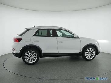 Volkswagen T-Roc 1.5 TSI — photo 13