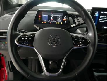 Volkswagen ID.4 Pro Performance — photo 8