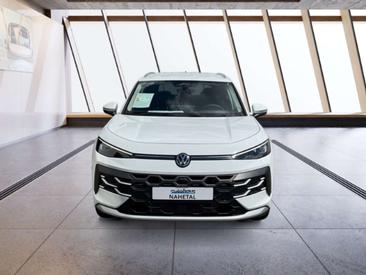 Volkswagen T-Roc 1.5 ETSI 150 — photo 3