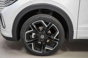 Volkswagen T-CROSS 1.5 TSI — photo 4