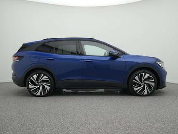 Volkswagen ID.4 Pro — photo 11