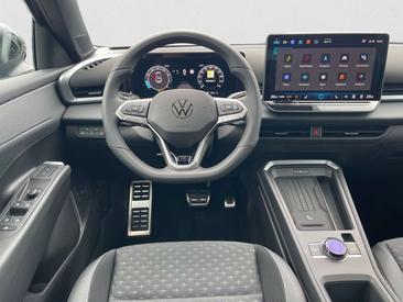 Volkswagen T-Roc 1.5 ETSI 150 — photo 10