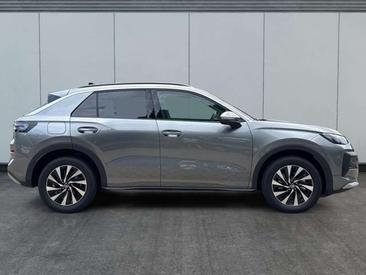 Volkswagen T-Roc 1.5 ETSI 150 — photo 4