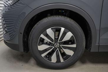 Volkswagen TIGUAN 1.5 ETSI — photo 4