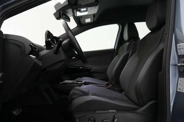 Volkswagen ID.4 Pro Performance — photo 13