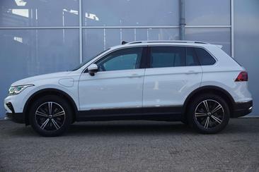 Volkswagen TIGUAN EHybrid — photo 10