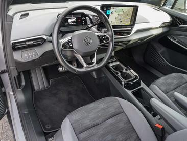 Volkswagen ID.4 Pro Performance — photo 8