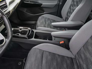 Volkswagen ID.4 Pro Performance — photo 14