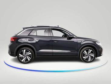 Volkswagen T-Roc 1.5 TSI — photo 14
