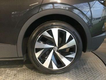 Volkswagen ID.4 Pro S — photo 11