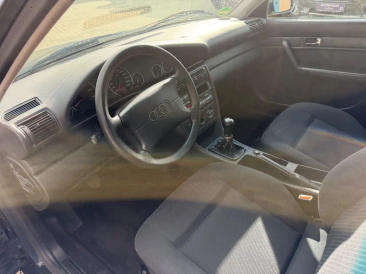 Audi A6 Berline 2.0 — photo 10