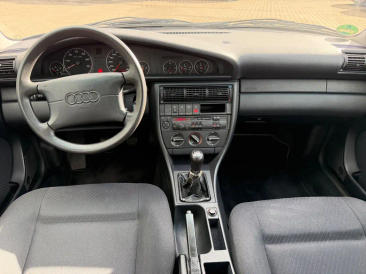 Audi A6 Berline 2.0 — photo 12