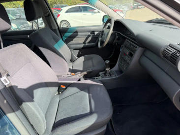 Audi A6 Berline 2.0 — photo 16