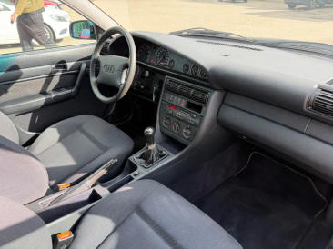 Audi A6 Berline 2.0 — photo 17