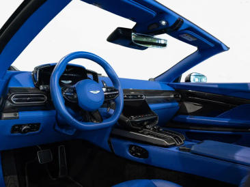 Aston Martin Vanquish V12 BiTurbo — photo 3