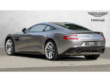 Aston Martin Vanquish V12 — photo 2