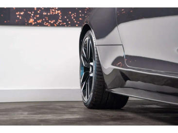 Aston Martin Vanquish S — photo 13
